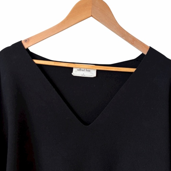 Aritzia Wilfred Free Souvenir Sweater Black V-Neck Oversized Size 3 L/XL - Picture 3 of 9